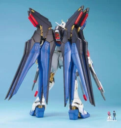 BANDAI GUN83299 GUNPLA MG 1/100 STRIKE FREEDOM GUNDAM -Modèles De Jouets fb